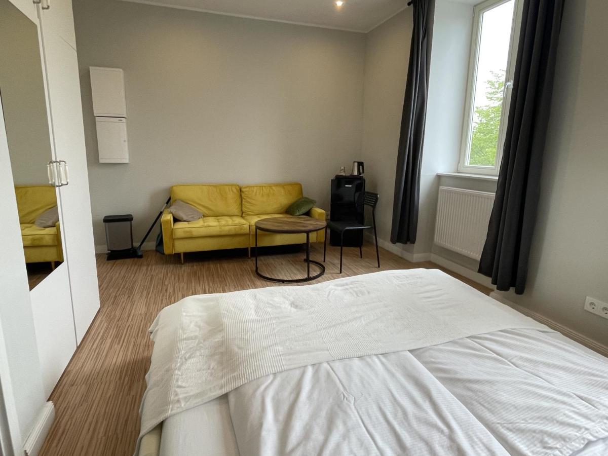 Ahoi Hostel Hamburg Eksteriør bilde