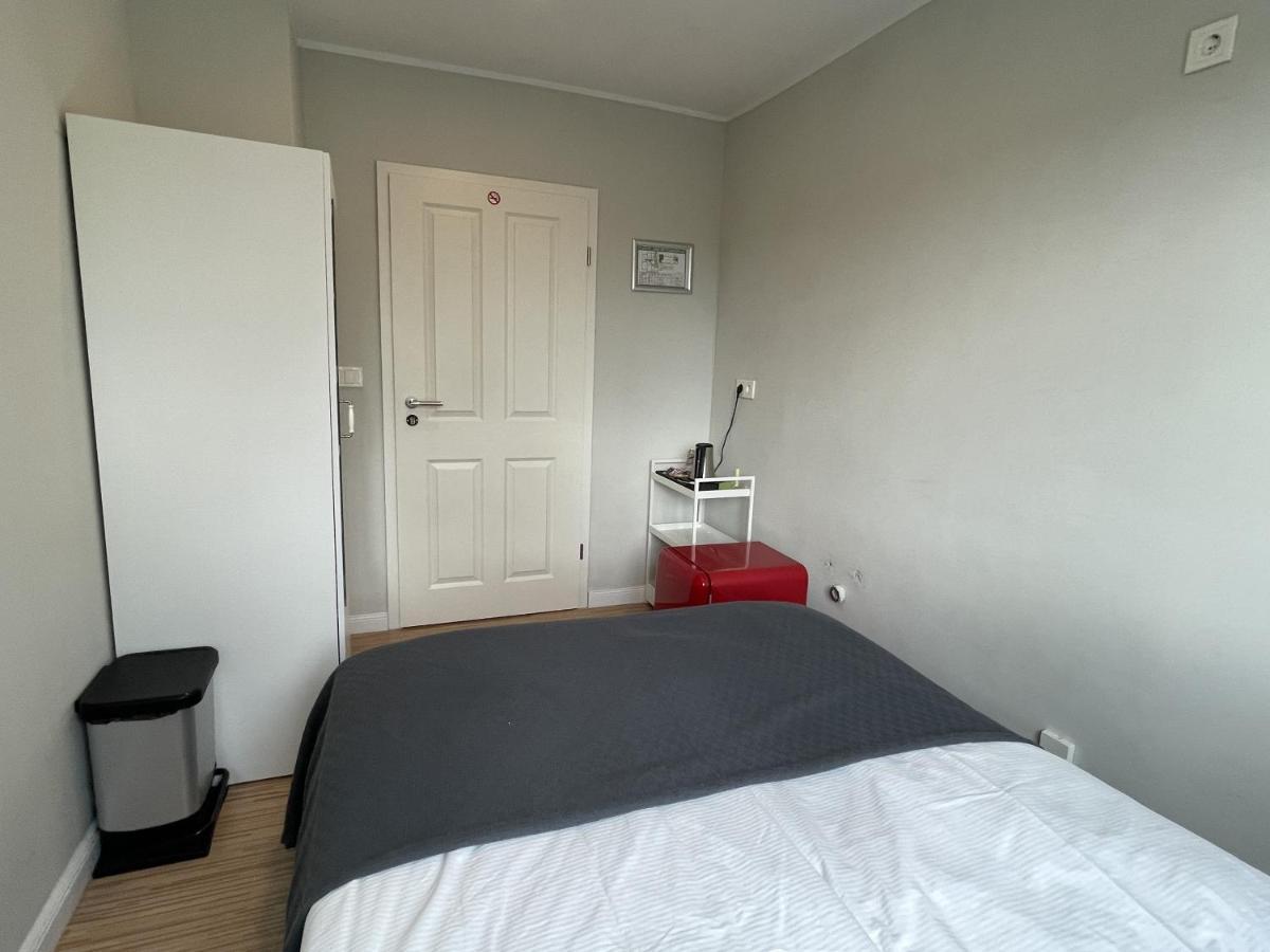 Ahoi Hostel Hamburg Eksteriør bilde
